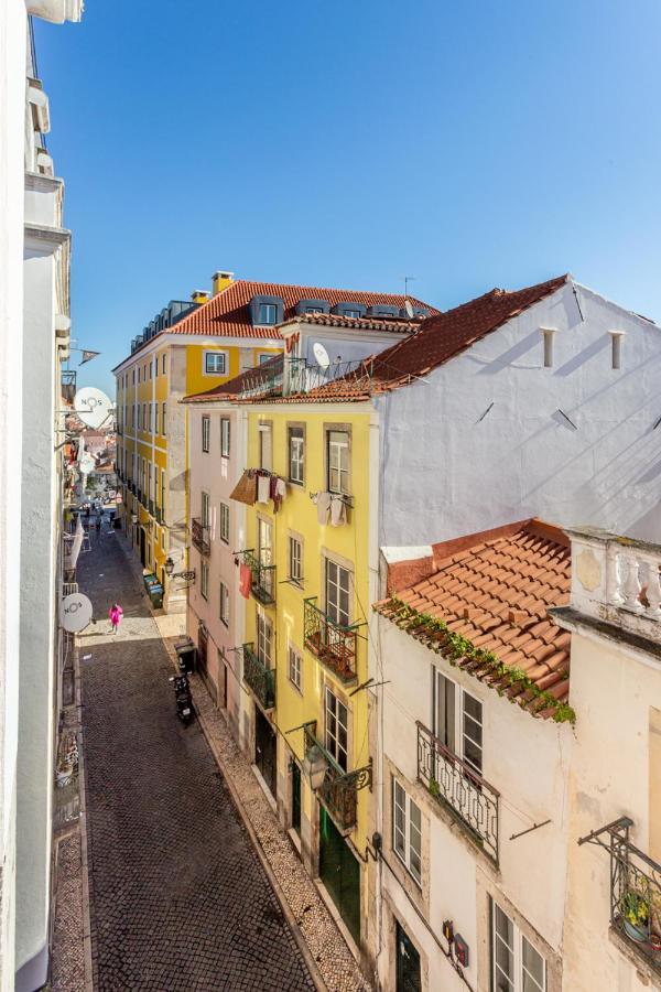 Joivy Chic 2Br Apt In Bairro Alto, 2Mins To Sao Pedro De Alcantara Viewpoint Лиссабон Экстерьер фото